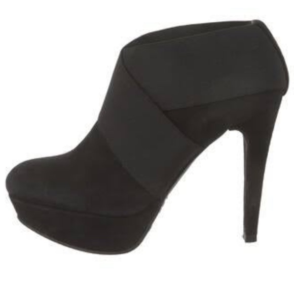 Stuart Weitzman heels - Picture 1 of 6